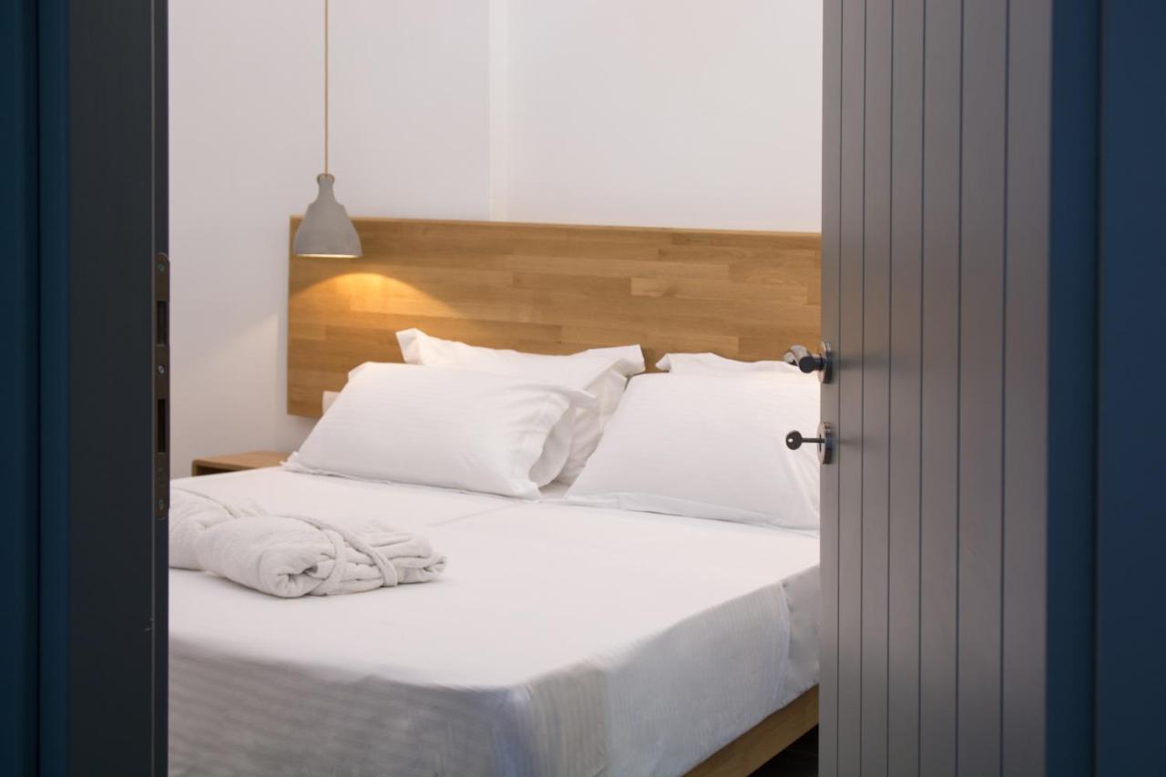 Amphitrite Suites Santorini Vóthon Exterior foto