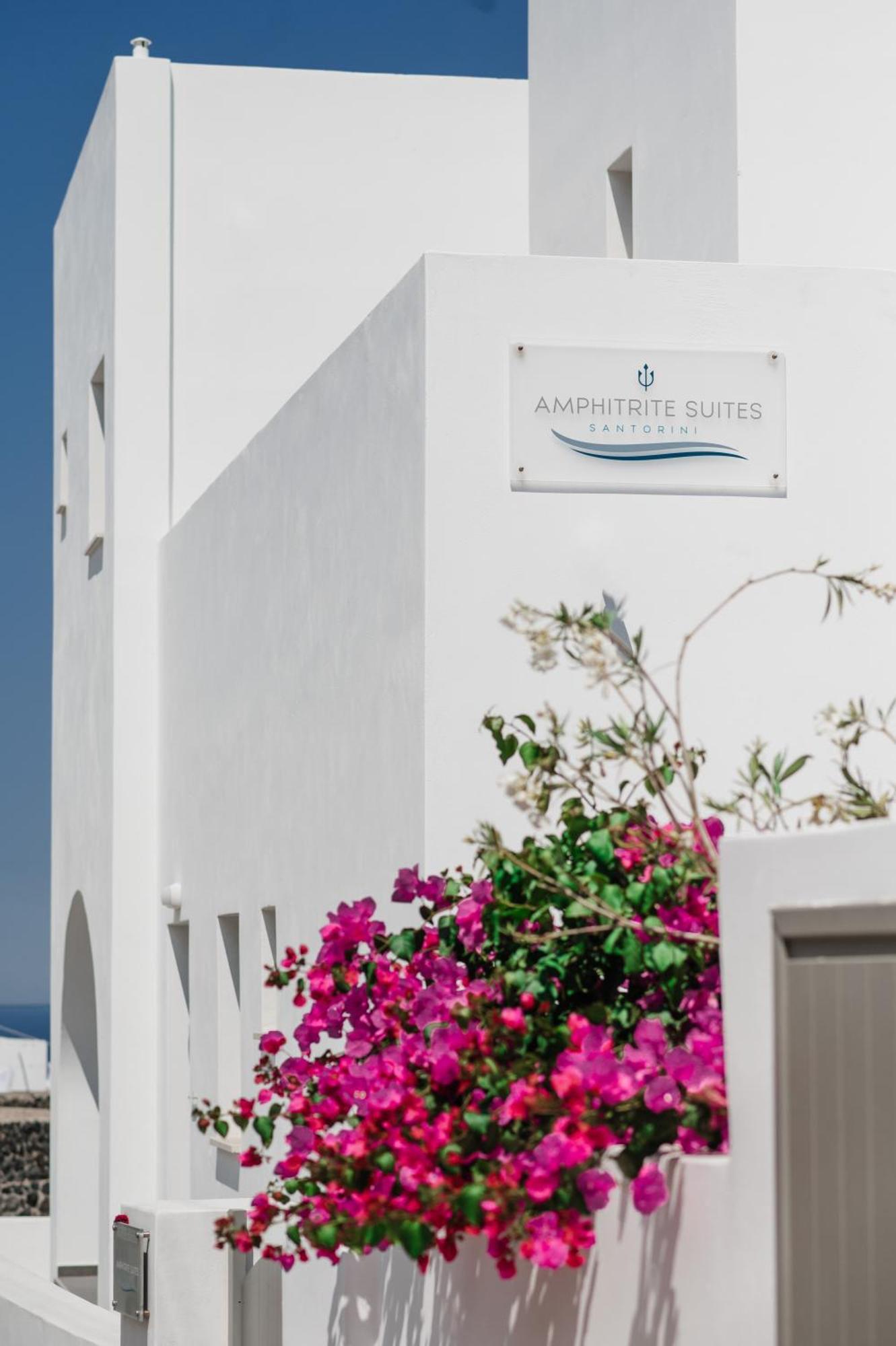 Amphitrite Suites Santorini Vóthon Exterior foto