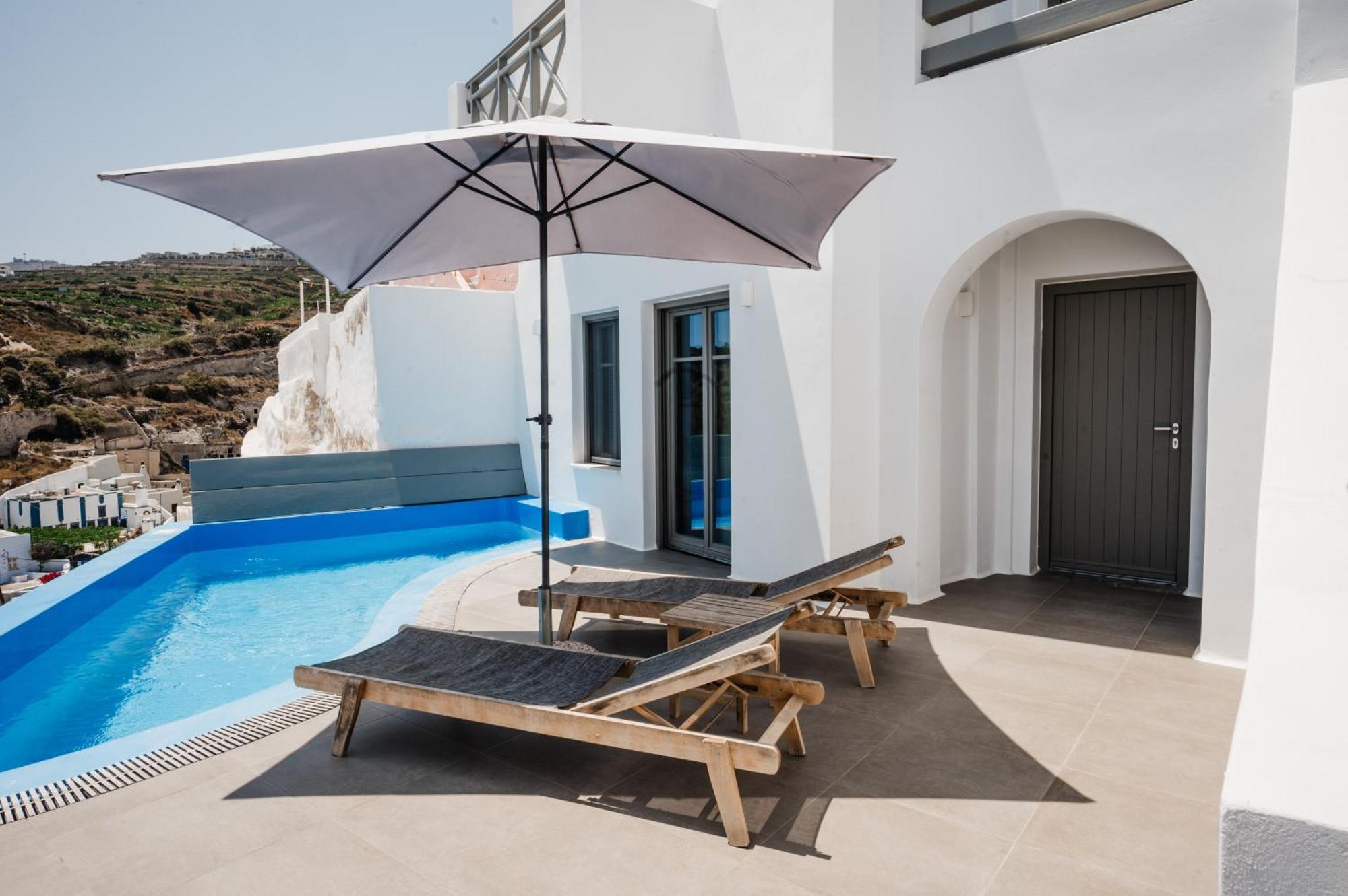 Amphitrite Suites Santorini Vóthon Quarto foto