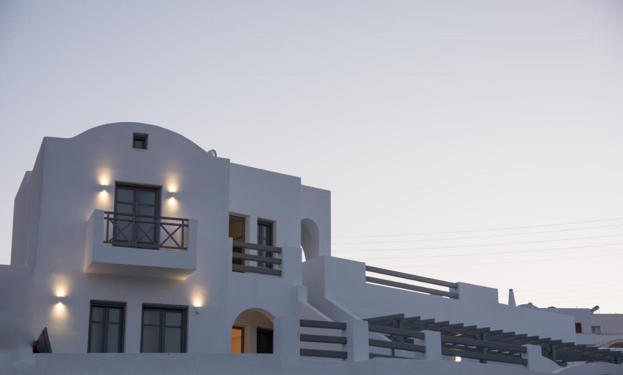 Amphitrite Suites Santorini Vóthon Exterior foto