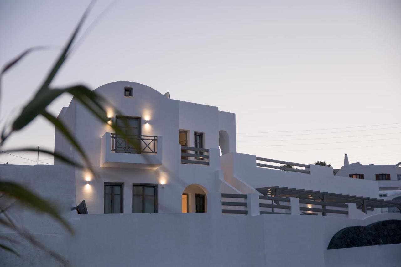 Amphitrite Suites Santorini Vóthon Exterior foto